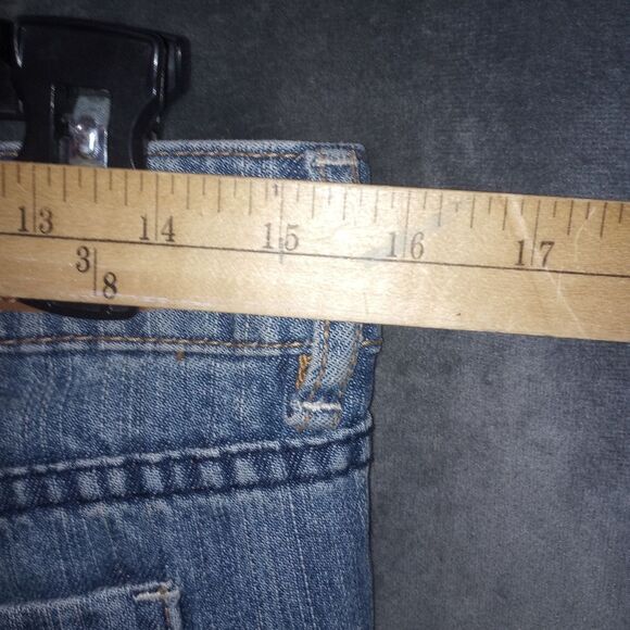 Allen B by Allen Schwartz Jean Capris with Applique Patches Size 8 NWT - Picture 8 of 12